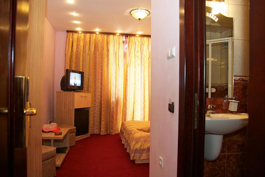 Pension Casa Dunarea 프레데알 외부 사진